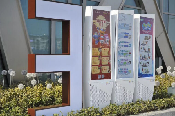 稳定高效，国产4U工控机为数字标牌保驾护航